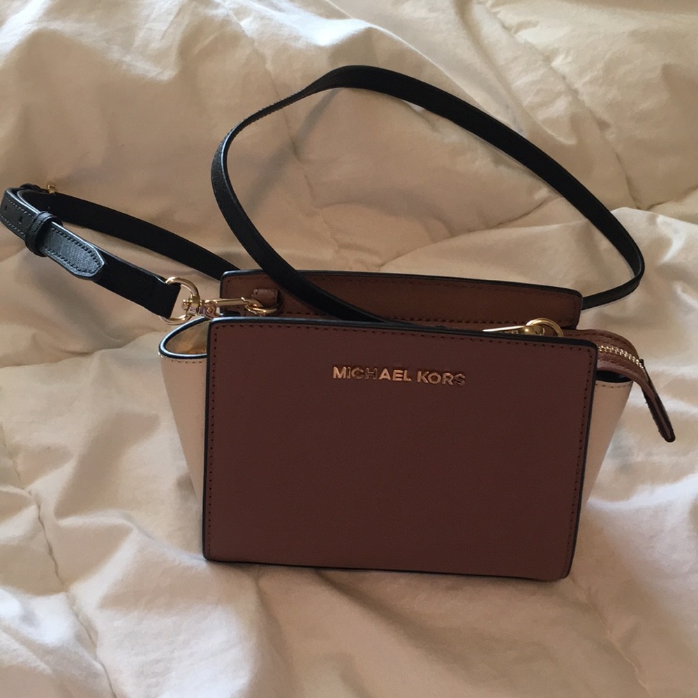 Michael Kors small Selma crossbody bag - Picture 2 of 4